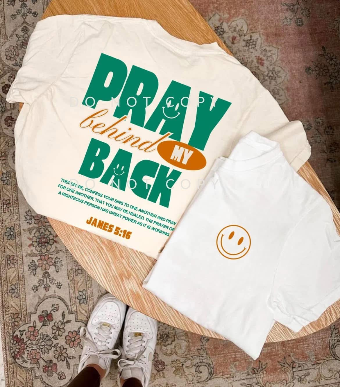 Pray behind my back PNG*