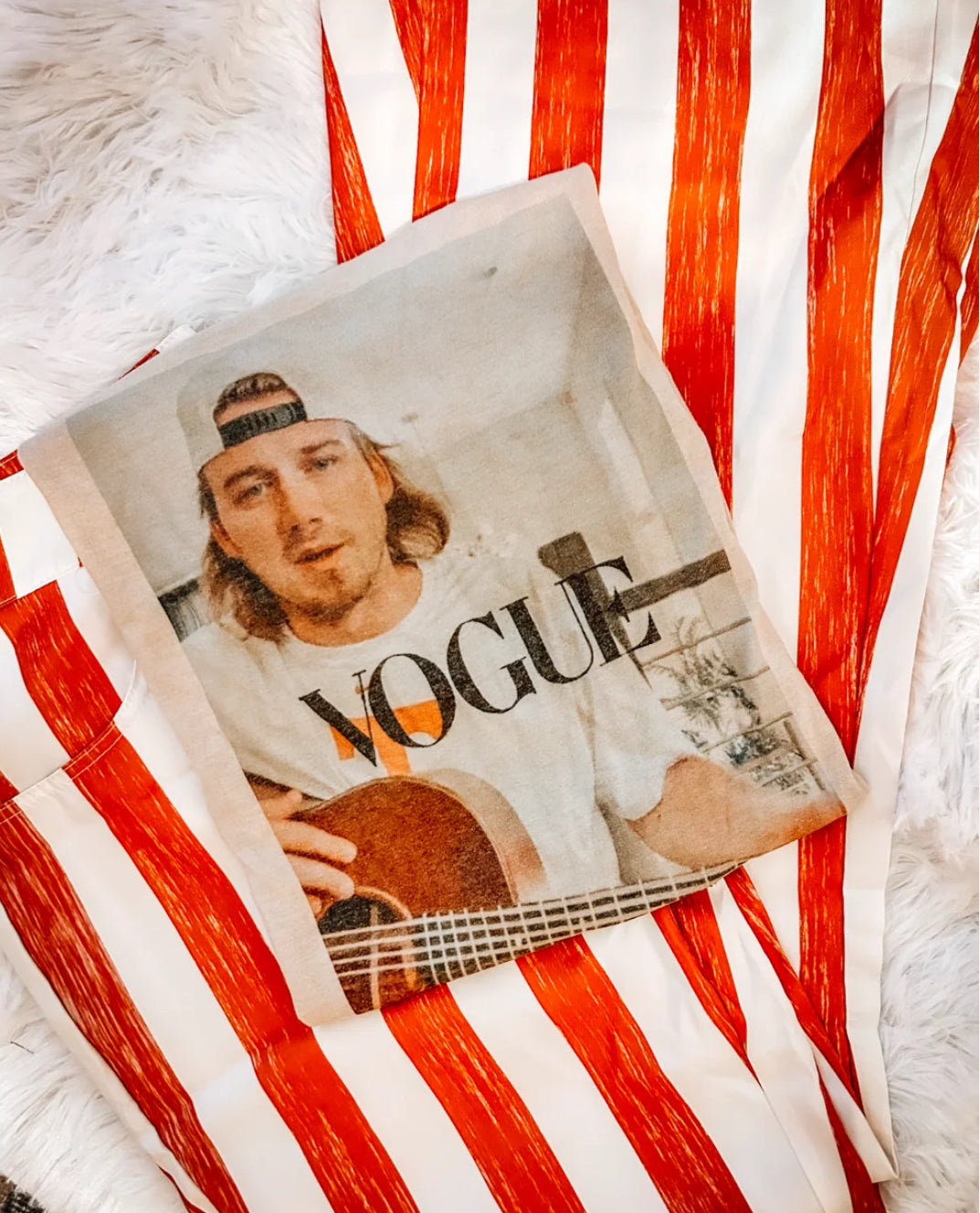 MW .x. V o g u e Concert tee