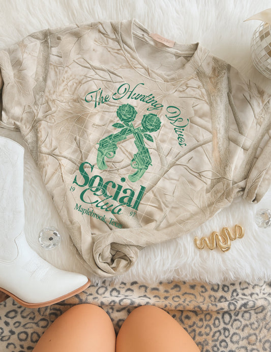 Hunting wives Social (green)