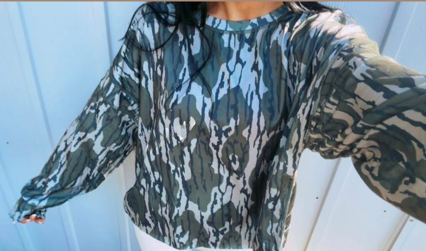 Camo cutout layer top